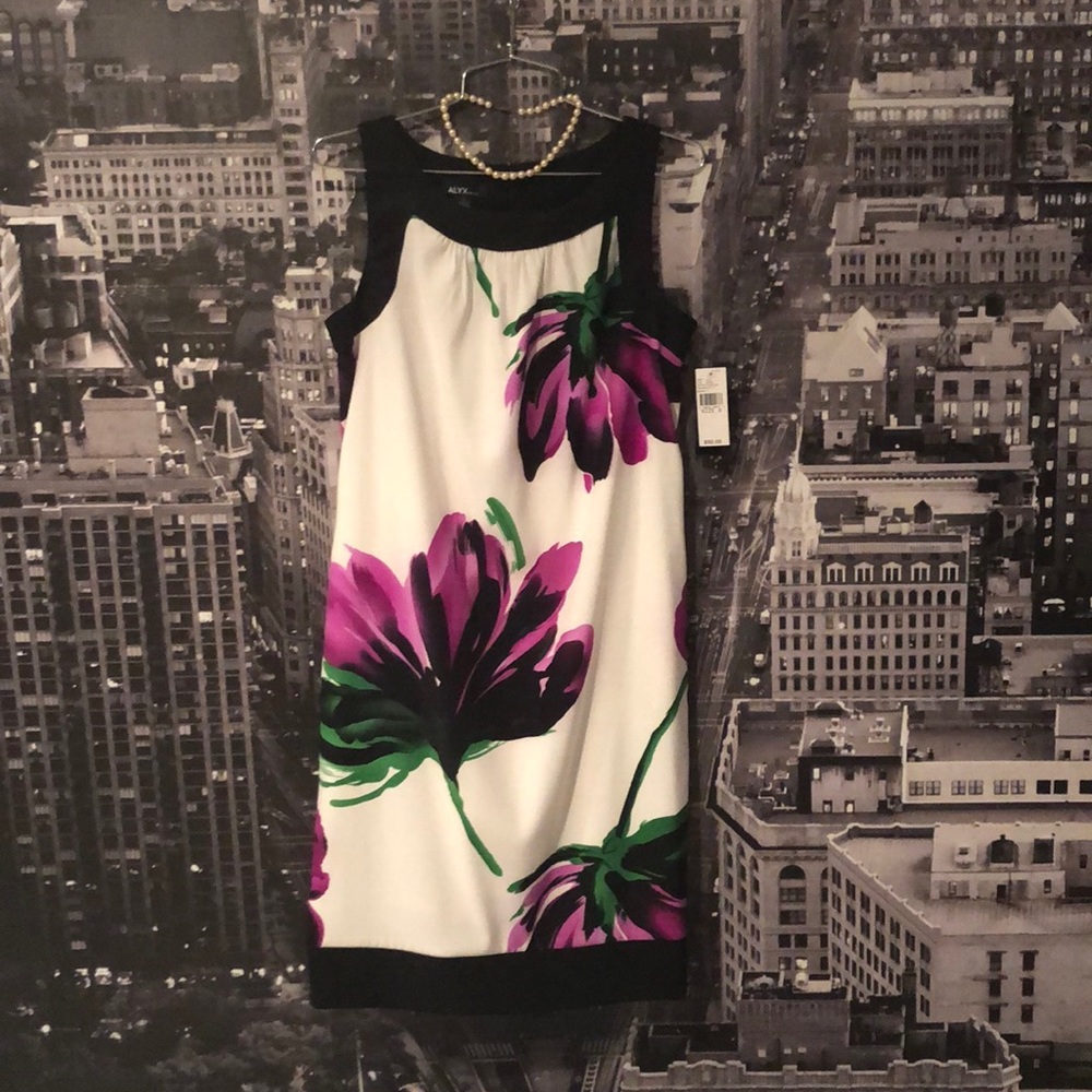 Classic beautiful mini dress